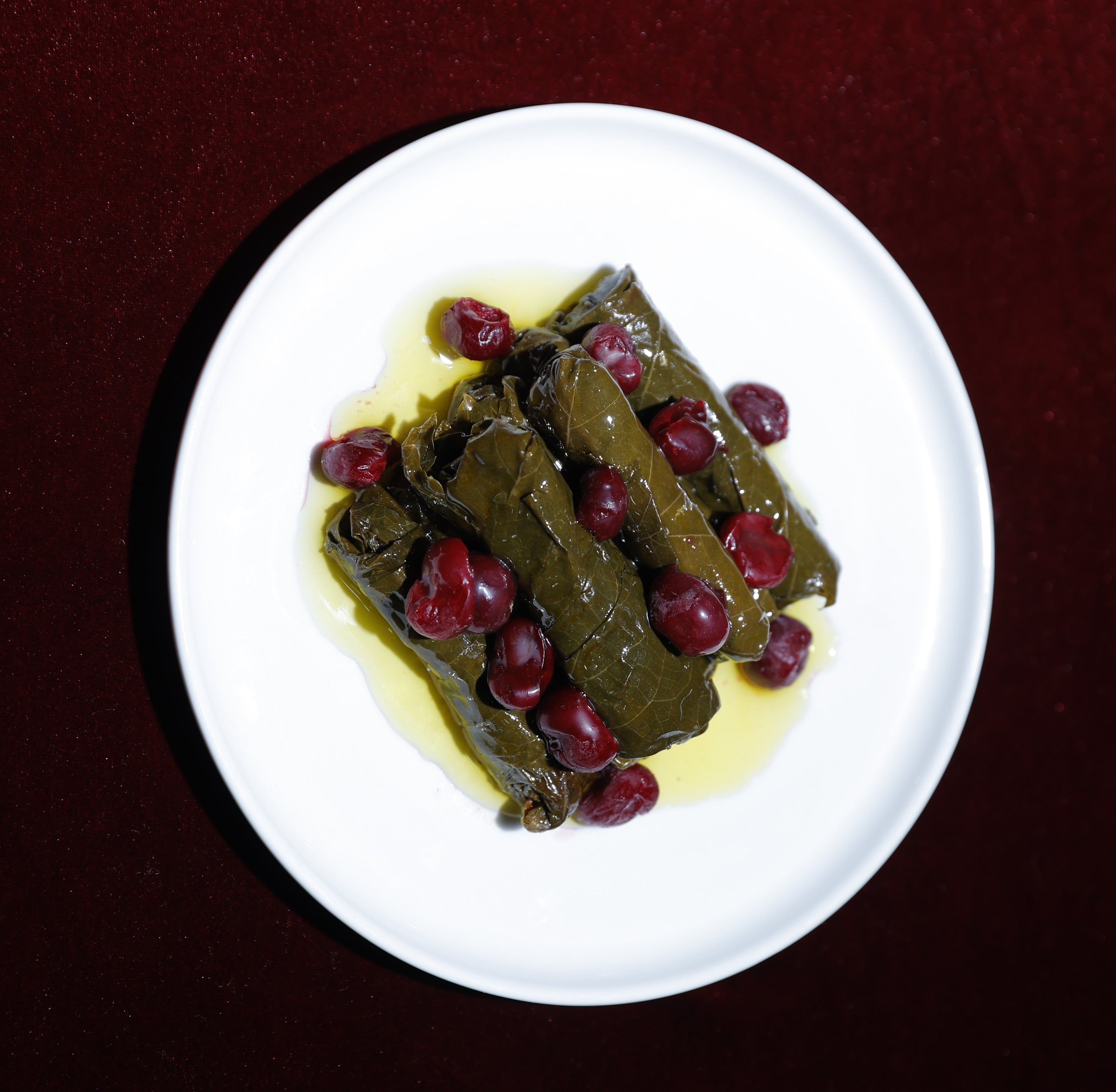 DONUK ZEYTİNYAĞLI VİŞNELİ YAPRAK SARMA